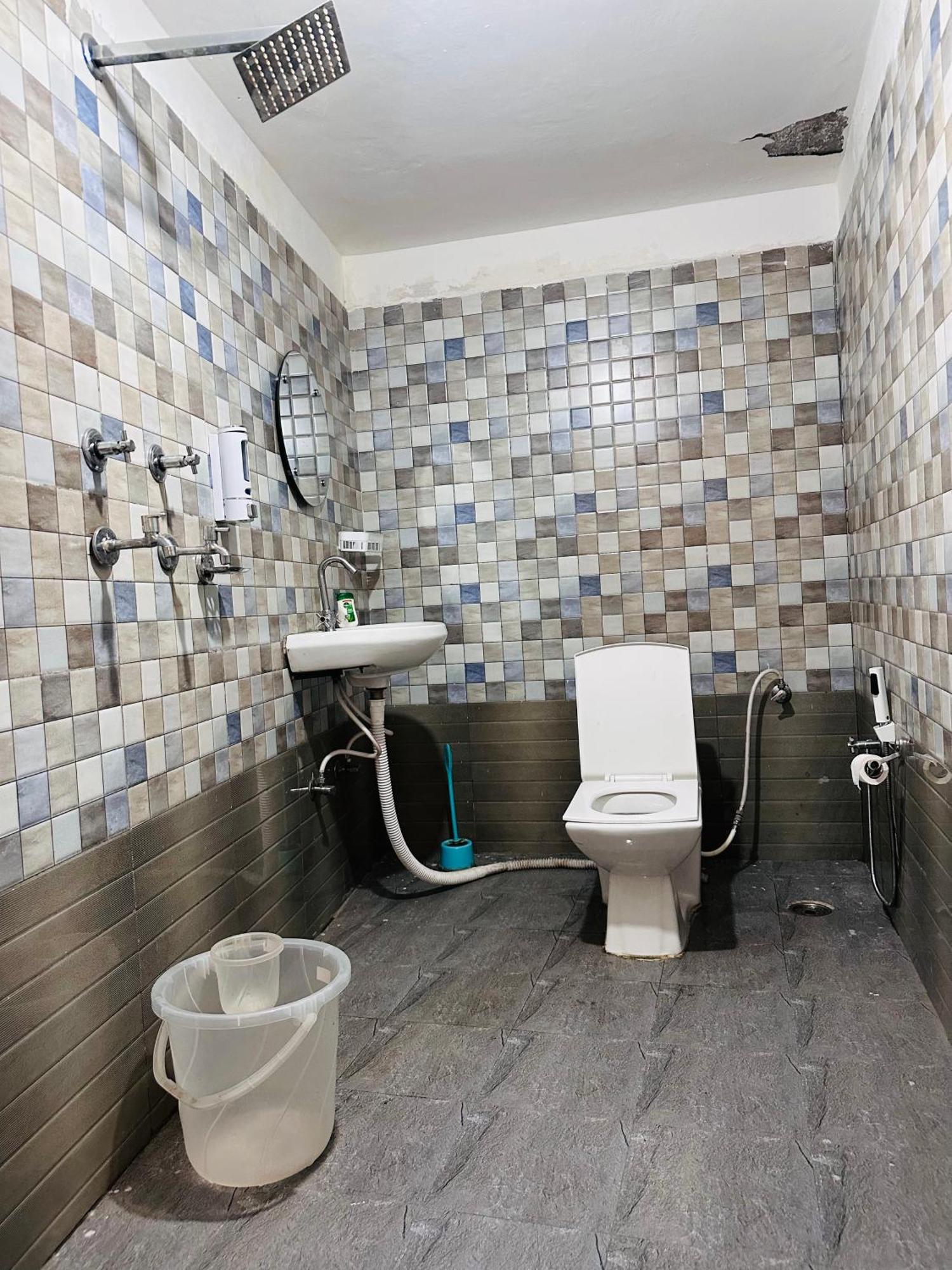 Hostel 360 Degree, Jibhi المظهر الخارجي الصورة